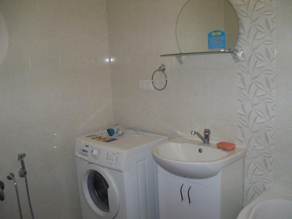 Apartment Roman Lviv Værelse billede